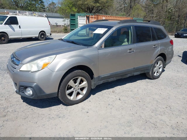 Продажа на аукционе авто 2014 Subaru Outback 2.5i Limited, vin: 4S4BRCKC3E3245044, номер лота: 44639741