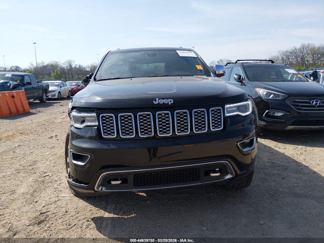 1C4RJFCG4JC333723 Jeep Grand Cherokee Overland 4x4