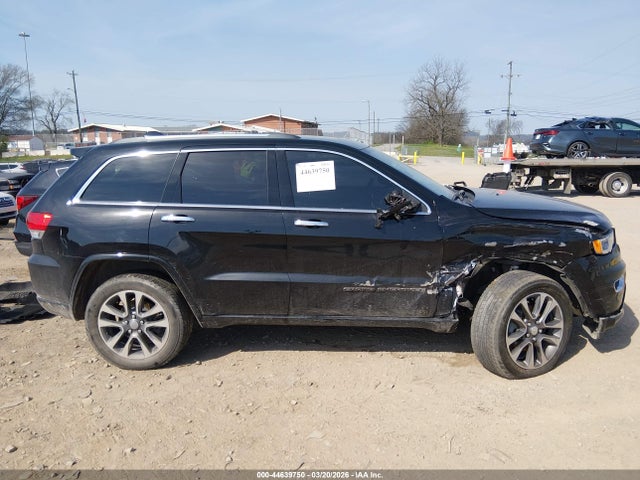 1C4RJFCG4JC333723 Jeep Grand Cherokee Overland 4x4