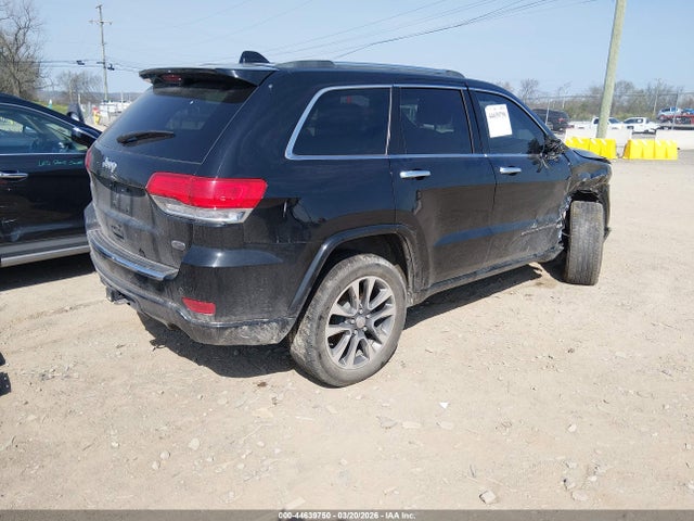 1C4RJFCG4JC333723 Jeep Grand Cherokee Overland 4x4
