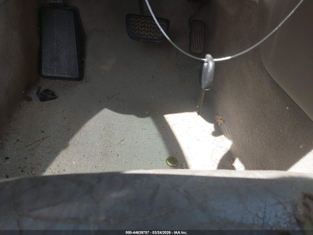 44639757 :رقم المزاد ، JTHBF30G720063099 vin ، 2002 Lexus Es 300 مزاد بيع
