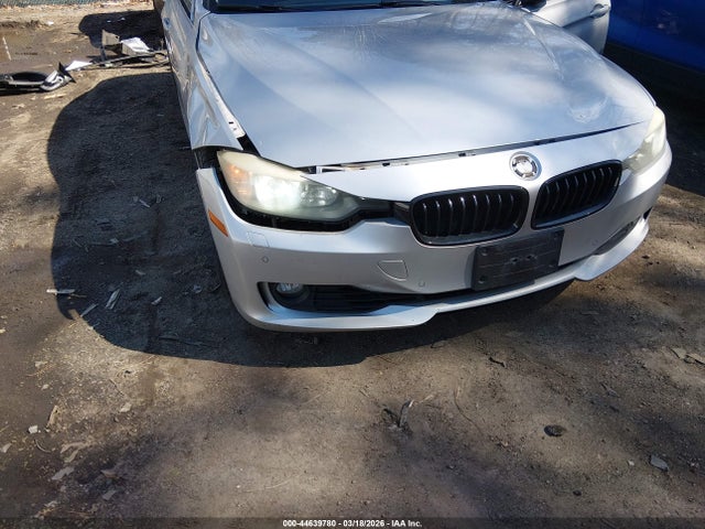 44639780 :رقم المزاد ، WBA3B5C59FF961193 vin ، 2015 Bmw 328i Xdrive مزاد بيع