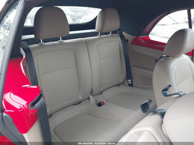 2013 Volkswagen Beetle 2.5l მანქანა იყიდება აუქციონზე, vin: 3VW5P7AT7DM813368, აუქციონის ნომერი: 44639786