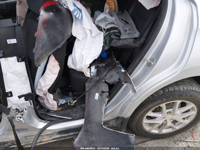 44639832 :رقم المزاد ، 3GNAXKEV5NL110494 vin ، 2022 Chevrolet Equinox Fwd Lt مزاد بيع