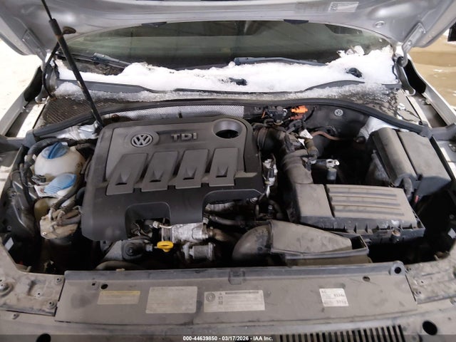 Aukcja sprzedaży 2014 Volkswagen Passat 2.0l Tdi Sel Premium, vin: 1VWCN7A30EC060539, numer aukcji: 44639850