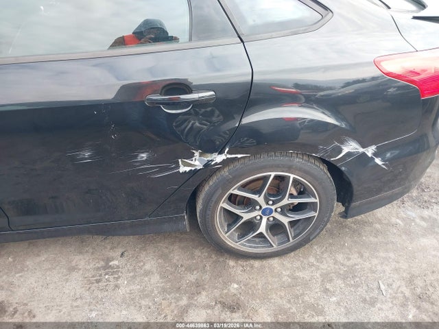 Ford FOCUS SE 2015 1FADP3F28FL338041 Image 13