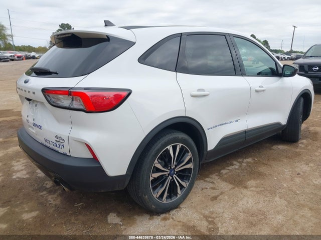 Ford ESCAPE SE 2022 1FMCU0G69NUB94261 Image 4