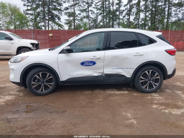 Ford ESCAPE SE 2022 1FMCU0G69NUB94261 Image 6