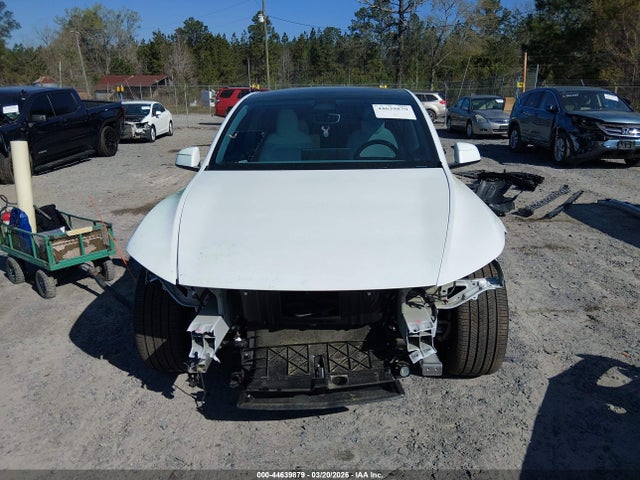 Aukcja sprzedaży 2026 Tesla Model Y Premium Rear-wheel Drive/standard Rear-wheel Drive, vin: 7SAYGDED7TA463910, numer aukcji: 44639879