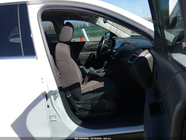 3GNAXKEV3KS672752 Chevrolet EQUINOX LT