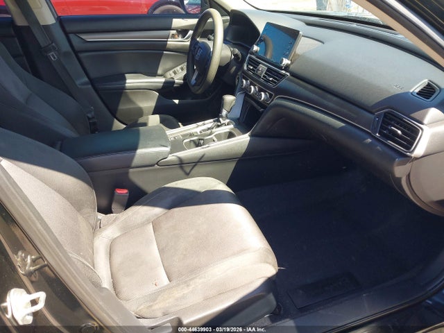 1HGCV1F15JA244499 Honda ACCORD LX