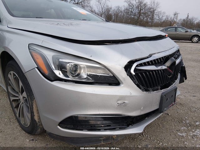 2017 Buick Lacrosse Preferred მანქანა იყიდება აუქციონზე, vin: 1G4ZN5SS5HU199972, აუქციონის ნომერი: 44639909