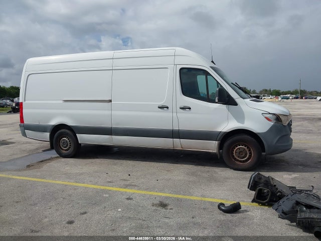 2021 Mercedes-benz Sprinter 2500 High Roof I4 მანქანა იყიდება აუქციონზე, vin: W1W40CHY3MT051563, აუქციონის ნომერი: 44639911