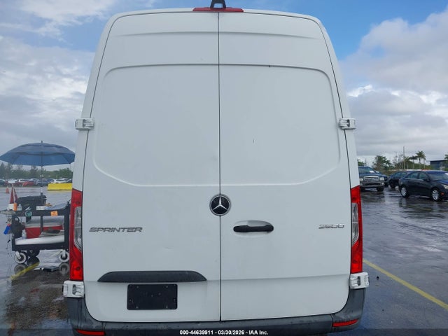 2021 Mercedes-benz Sprinter 2500 High Roof I4 მანქანა იყიდება აუქციონზე, vin: W1W40CHY3MT051563, აუქციონის ნომერი: 44639911