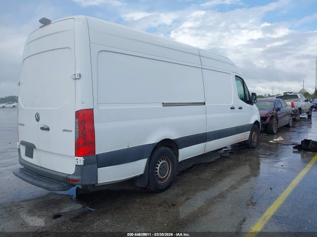2021 Mercedes-benz Sprinter 2500 High Roof I4 მანქანა იყიდება აუქციონზე, vin: W1W40CHY3MT051563, აუქციონის ნომერი: 44639911