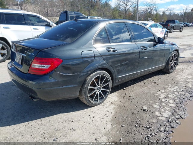 44639919 :رقم المزاد ، WDDGF8AB5EG227295 vin ، 2014 Mercedes-benz C 300 Luxury 4matic مزاد بيع