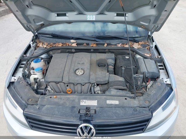44639925 :رقم المزاد ، 3VWBP7AJ8CM427056 vin ، 2012 Volkswagen Jetta 2.5l Se مزاد بيع