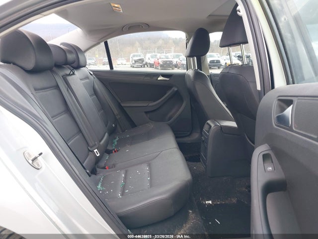 44639925 :رقم المزاد ، 3VWBP7AJ8CM427056 vin ، 2012 Volkswagen Jetta 2.5l Se مزاد بيع