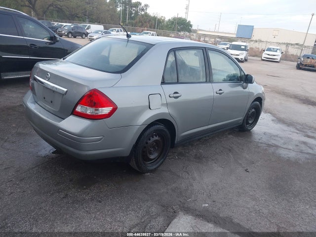 2011 NISSAN VERSA 3N1BC1APXBL422447 Photo 3