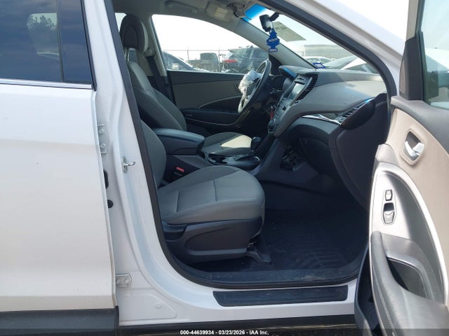 Aukcja sprzedaży 2017 Hyundai Santa Fe Sport 2.4l, vin: 5XYZUDLB0HG415342, numer aukcji: 44639934