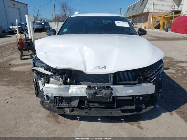 Продажа на аукционе авто 2022 Kia K5 Gt-line, vin: 5XXG64J2XNG141023, номер лота: 44639938