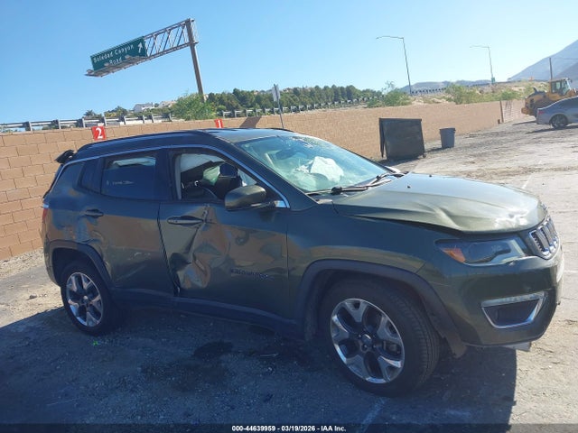 3C4NJCCB0JT406902 Jeep Compass Limited Fwd