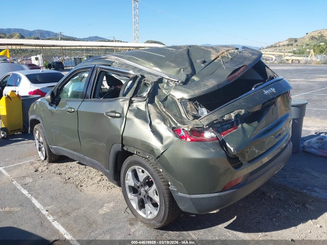 3C4NJCCB0JT406902 Jeep Compass Limited Fwd