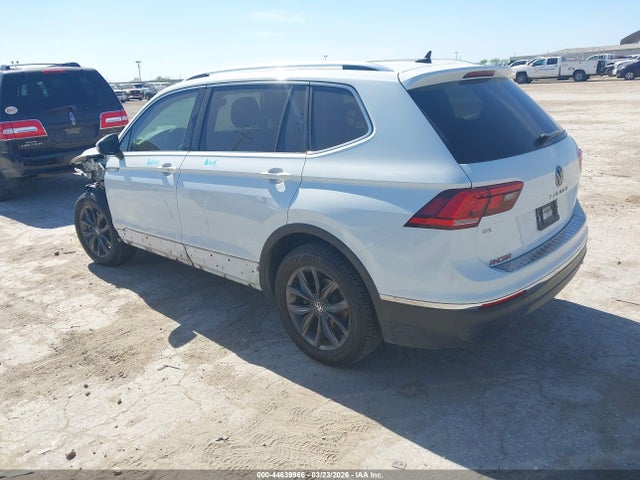 44639966 :رقم المزاد ، 3VV3B7AX1NM167467 vin ، 2022 Volkswagen Tiguan 2.0t Se مزاد بيع