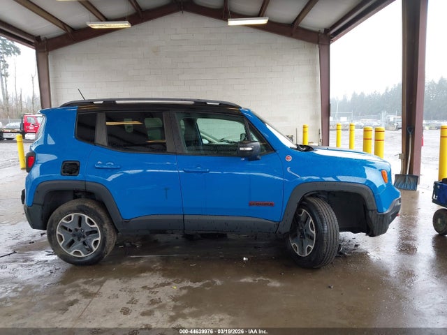 Продажа на аукционе авто 2015 Jeep Renegade Trailhawk, vin: ZACCJBCT5FPB49292, номер лота: 44639976