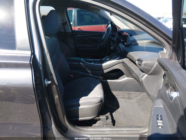 44639977 :رقم المزاد ، 5NMS14AJ3NH429158 vin ، 2022 Hyundai Santa Fe Se مزاد بيع