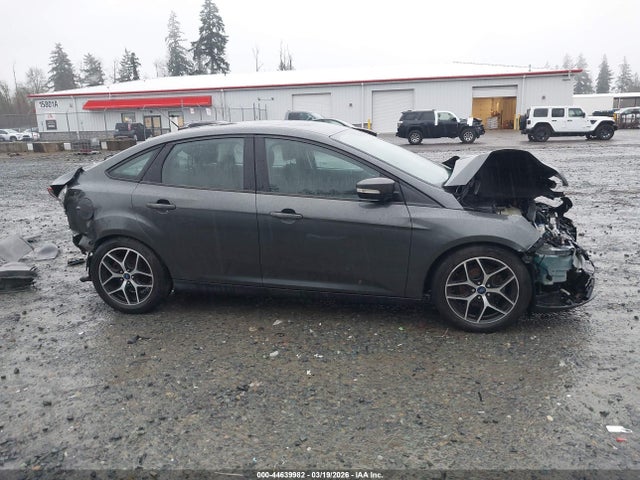 2017 Ford Focus Sel მანქანა იყიდება აუქციონზე, vin: 1FADP3H23HL260767, აუქციონის ნომერი: 44639982