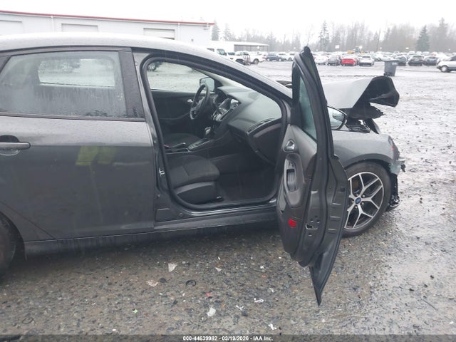2017 Ford Focus Sel მანქანა იყიდება აუქციონზე, vin: 1FADP3H23HL260767, აუქციონის ნომერი: 44639982