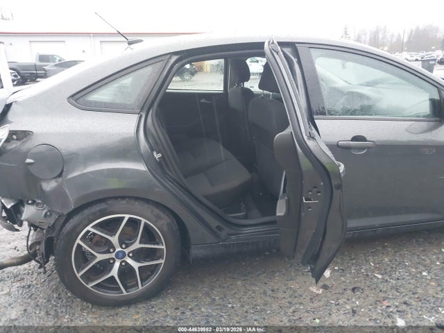 2017 Ford Focus Sel მანქანა იყიდება აუქციონზე, vin: 1FADP3H23HL260767, აუქციონის ნომერი: 44639982