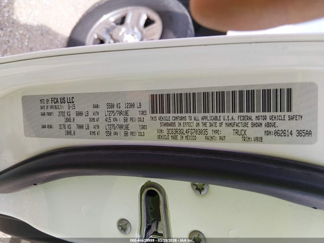 44639999 :رقم المزاد ، 3C63R3GL4FG703035 vin ، 2015 Ram 3500 Tradesman مزاد بيع