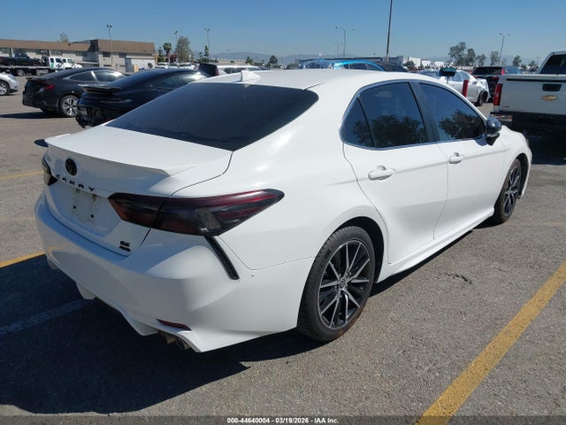 4T1T11BK0NU049158 Toyota Camry Se Awd