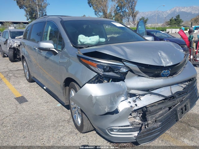 Продажа на аукционе авто 2024 Toyota Sienna Platinum, vin: 5TDERKEC4RS198165, номер лота: 44640007