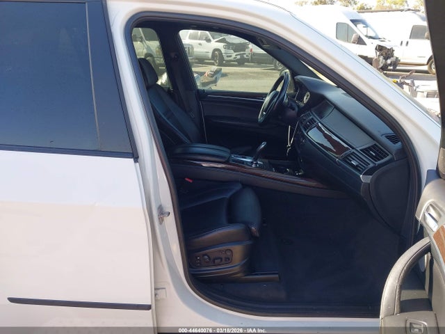 2012 BMW X5 5UXZV8C56CL425318 Photo 4