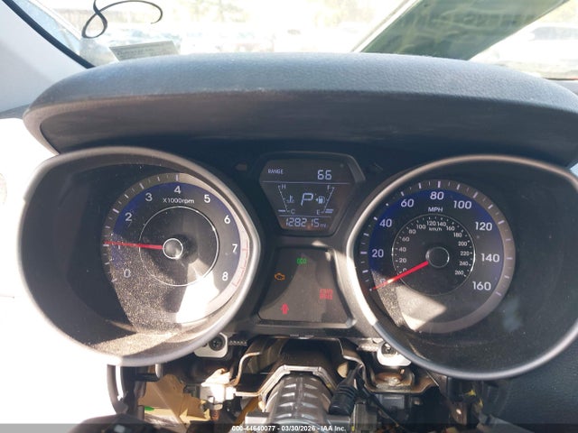 Aukcja sprzedaży 2014 Hyundai Elantra Se, vin: KMHDH4AE4EU217090, numer aukcji: 44640077