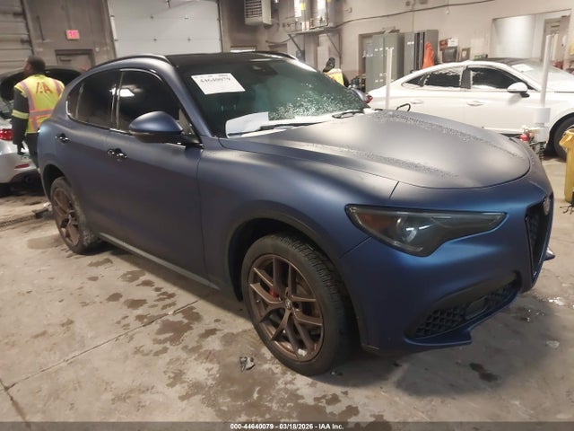 2018 ALFA ROMEO STELVIO ZASFAKNN5J7B58681