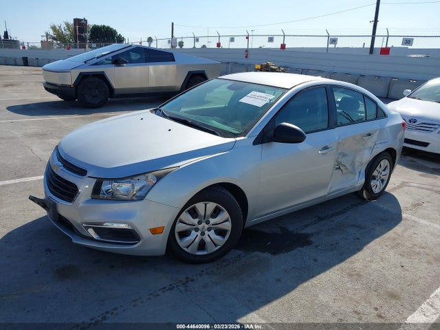 1G1PA5SG3F7261795 Chevrolet Cruze Ls Auto