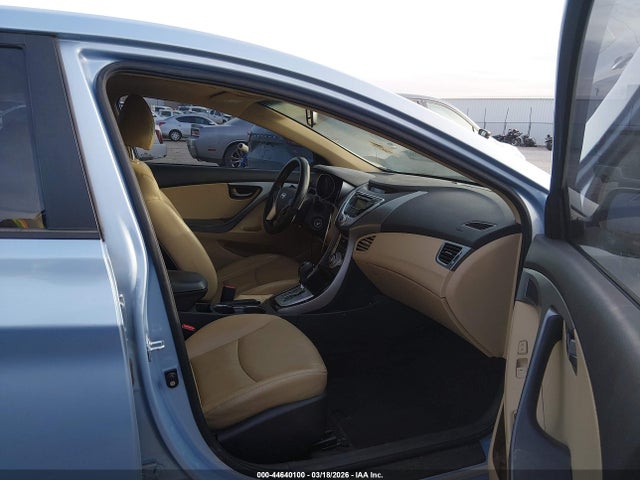 44640100 :رقم المزاد ، KMHDH4AEXBU107317 vin ، 2011 Hyundai Elantra Limited (ulsan Plant) مزاد بيع