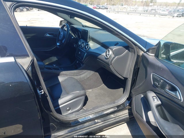 2015 MERCEDES-BENZ CLA 250 WDDSJ4EB2FN162673 Photo 4