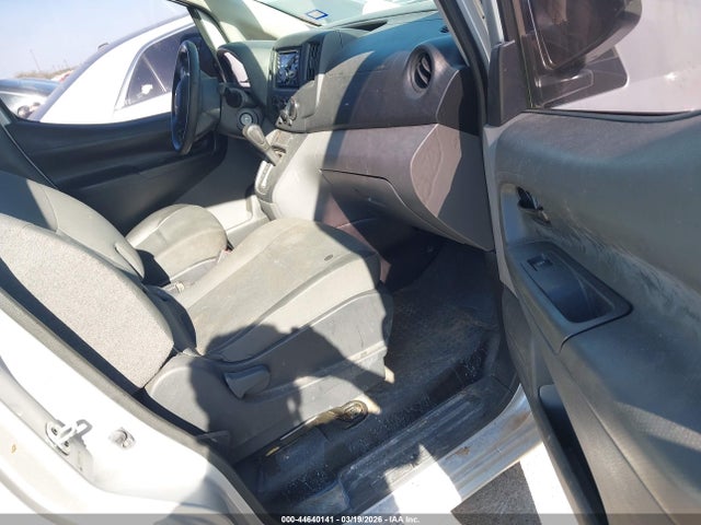 3N63M0YN8FK727600 Chevrolet City Express 1ls