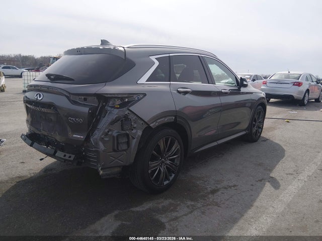 44640145 :رقم المزاد ، 3PCAJ5M3XLF113883 vin ، 2020 Infiniti Qx50 Essential Awd مزاد بيع