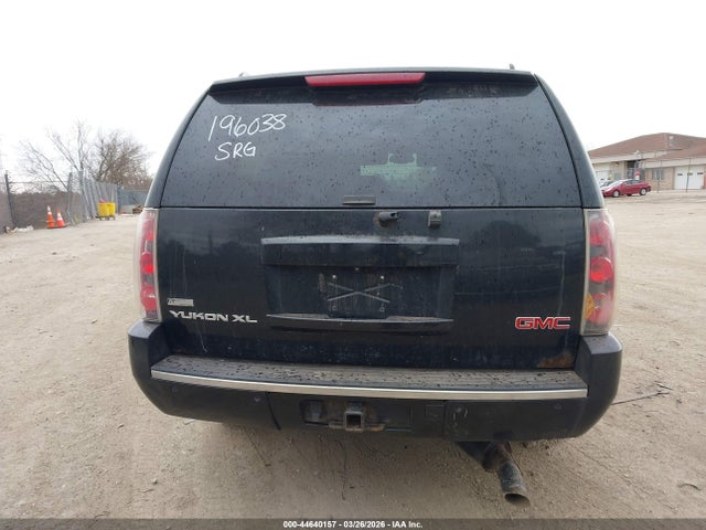 Aukcja sprzedaży 2010 Gmc Yukon Xl 1500 Denali, vin: 1GKUKMEF2AR196038, numer aukcji: 44640157