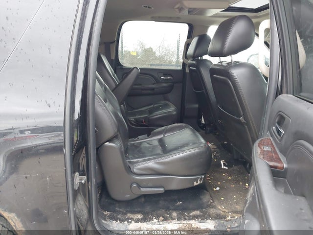 Aukcja sprzedaży 2010 Gmc Yukon Xl 1500 Denali, vin: 1GKUKMEF2AR196038, numer aukcji: 44640157
