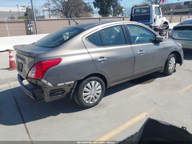 3N1CN7AP9HL808514 Nissan Versa 1.6 Sv