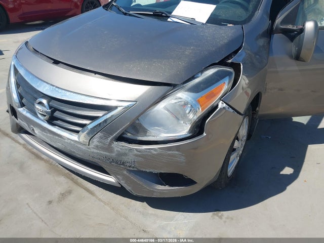 3N1CN7AP9HL808514 Nissan Versa 1.6 Sv