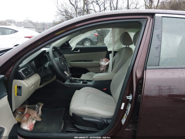 5XXGT4L34GG021588 KIA Optima Lx