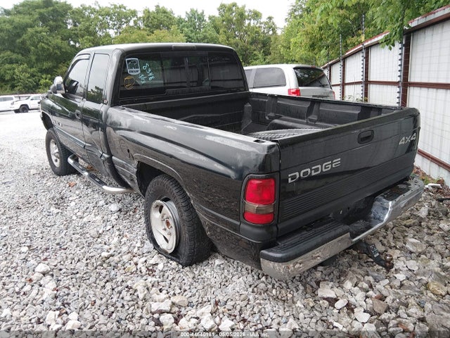 Продаж на аукціоні авто 2000 Dodge Ram 1500 St, vin: 3B7HF13Z2YG118348, номер лоту: 44640181